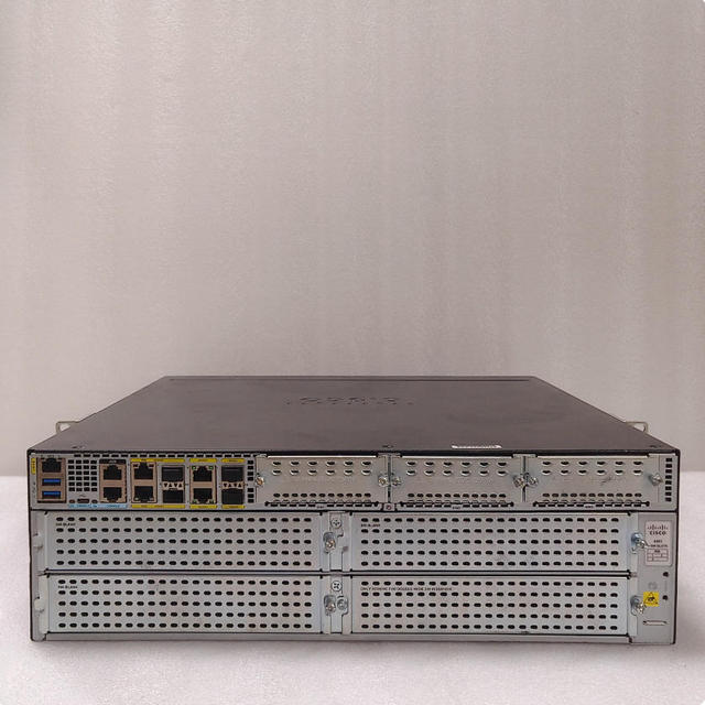 Original Used ISR4461/K9 Router Provide 4461-X V -SEC AX Enterprise-level Core Router