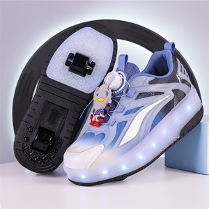 Chaussures à roulettes lumineuses pour enfants avec roues LED, empeigne en mesh et semelle extérieure en TPU pour garçons et filles - Product Image 3