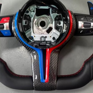 Volante de Coche Personalizado de Fibra de Carbono con Cuero Rojo y Azul para <span class=keywords><strong>BMW</strong></span> F70 E71 F31 F32 X5 X6 F01 F07 F20 F22 F25 <span class=keywords><strong>320</strong></span> F10 F30 E90 - Product Image 4
