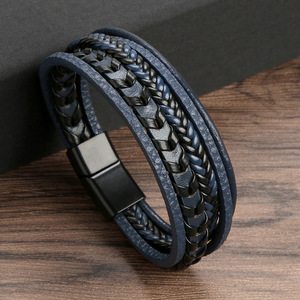 <span class=keywords><strong>Bracciale</strong></span> da <span class=keywords><strong>uomo</strong></span> a più strati in corda di cuoio intrecciata con chiusura magnetica in acciaio inossidabile - Product Image 4