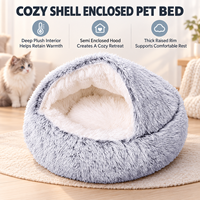 Lit-caverne semi-fermé pour chat, chaud et douillet pour l'hiver, avec coque en peluche douce et couverture à capuche pour un sommeil profond