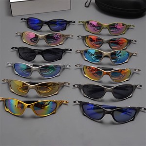 Occhiali da Sole Futuristici Leggeri Stile Vintage Unisex, Modello Juliet Sportivo con Aste Metalliche Sottili, Lenti a Specchio e Protezione UV400 - Product Image 6