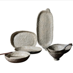 Düzensiz el yapımı fildişi doğal ince taş plaka porselen japon yemek takımı seti - Product Image 1