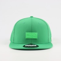 Casquettes Snapback Homme Personnalisées 5 Panneaux à Visière Plate Découpées au Laser, Chapeaux de Sport et de Golf Haute Performance, avec Patch en Caoutchouc Personnalisé Motif Feuille pour Activités de Plein Air