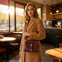 Nouveaux Sacs Fourre-Tout Carrés de Luxe Tendance pour Femmes en Cuir PU Imperméable Isolés Portables Anti-Vol avec Chaînes d'Épaule Solides
