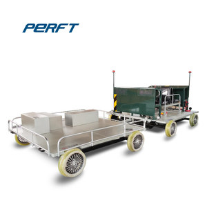 Rouler sur un rail en acier en tant que cycliste pour l'entretien des rails - Product Image 1