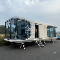 Casa Cápsula Espacial Moderna y Versátil de 20 pies, Desmontable, de Acero, Prefabricada, Completamente Amueblada, para Hotel, Comercio o Playa