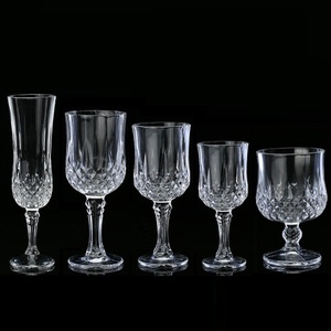 <span class=keywords><strong>Copas</strong></span> <span class=keywords><strong>de</strong></span> Champán Retro <span class=keywords><strong>Grabadas</strong></span> con Diamantes <span class=keywords><strong>de</strong></span> Cristal al por Mayor, <span class=keywords><strong>Copas</strong></span> <span class=keywords><strong>de</strong></span> Brandy, <span class=keywords><strong>Copas</strong></span> <span class=keywords><strong>de</strong></span> Vino para Bar, Hotel, Restaurante - Product Image 1