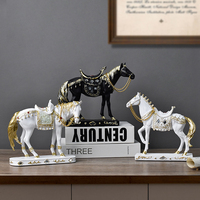 Groothandel Luxe Harsen Galopperend Paard Beeld Modern Huisdecoratie Zwart Wit Paard Beeldje Woonkamer Kantoor Tafel Ornament