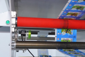 Machine de rebobinage de films à haute précision IPS-RW600+IPS-6501 + Imprimante jet d'encre UV piézoélectrique industrielle pour le codage des films - Product Image 3