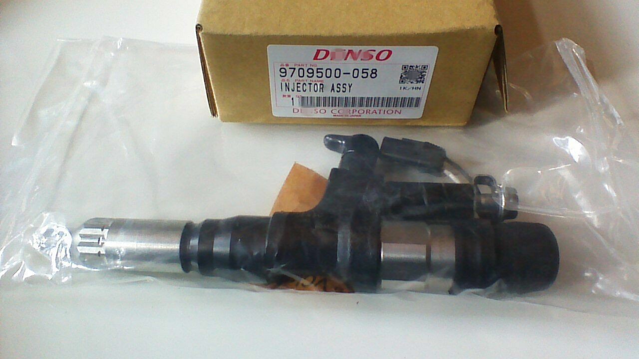 common rail injector 095000-0581 095000-0580 23670-78010 injector for Hino Toyota S05C injector nozzle  095000-0580 23670-78010