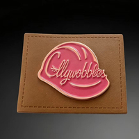 Étiquette en métal avec logo en relief en cuir PU personnalisé pour vêtements, jeans