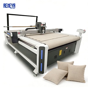 Cutter oscillant CNC REMEYA pour feutres et géotextiles industriels, avec résistance à la déchirure fiable et outil de découpe durable - Product Image 1