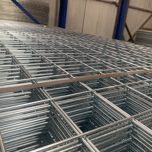 शीर्ष बिकने वाली हॉट डुबकी गैल्वेनाइज्ड निर्माण <span class=keywords><strong>14</strong></span> गेज वेल्डेड स्क्वायर होल वायर जाल बाड़ पैनल - Product Image 4