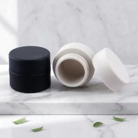 Pot en plastique PP pour échantillon de gel à ongles en gros, format mini 2,5 g, contenant de crème hautement concentrée
