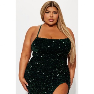 Nuevo Diseño, Vestido de Fiesta para Mujer con Lentejuelas, Abertura Lateral Alta, Estilo Halter, con Logotipo Personalizado - Product Image 6