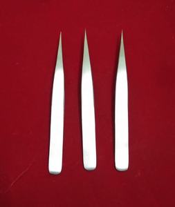 Pince à épiler droite en acier inoxydable OBEXA de haute qualité pour extensions de cils, avec logo et emballage personnalisés - Product Image 1