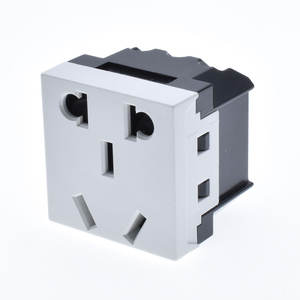 Nouveau produit <span class=keywords><strong>prise</strong></span> EU AU <span class=keywords><strong>prise</strong></span> de courant murale européenne 10A250V 5 <span class=keywords><strong>trous</strong></span> <span class=keywords><strong>prise</strong></span> de courant en Chine avec certificat CE <span class=keywords><strong>adaptateur</strong></span> blanc - Product Image 3