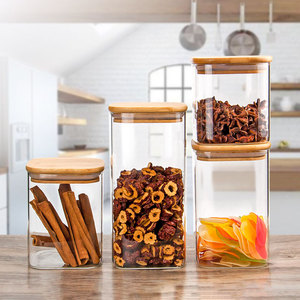 Hot Sales Borosilicate Glass Square Storage Jar Stackable Glass Containers with Wood Lids