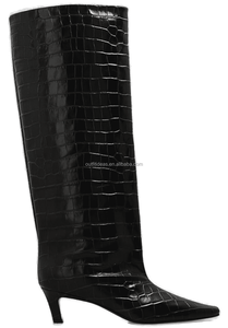 Bottes hautes en cuir véritable élégantes et modernes en cuir de veau croco, talon compensé de 60 mm, à enfiler, pour femmes - Product Image 1