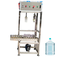 Machine de remplissage et de capsulage d'eau en bouteille de 20 litres à prix d'usine machine de remplissage d'eau semi-automatique de 5 gallons