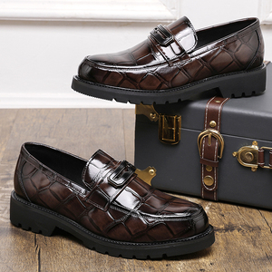 Zapatos de vestir de negocios formales clásicos, zapatos de conducción de cuero PU de tendencia informal, zapatos de mocasín formales para hombres - Product Image 3