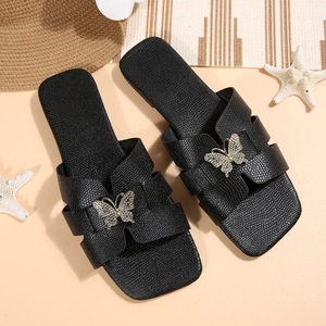 2025 Summer Winter Fashion Trend Outdoor Beach for Lightweight & Comfortable Simple Design outdoor <b>slippers</b> - Product Image 1