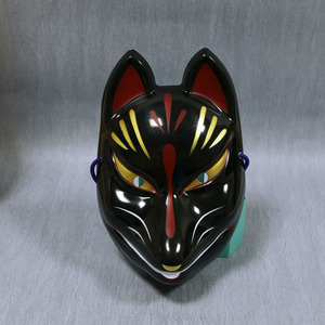 หน้ากากคาบูกิสำหรับการแสดงงานคาร์นิวัล หน้ากากจิ้งจอกแบบเต็มหน้า สำหรับฮาโลวีน อนิเมะญี่ปุ่น ทำจากพีวีซี เป็นมิตรกับสิ่งแวดล้อม สีดำขาว - Product Image 4