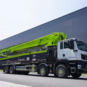 Pompe à béton montée sur <span class=keywords><strong>camion</strong></span> ZLJ5460THBKF 62X-6RZ 4 essieux 62m <span class=keywords><strong>avec</strong></span> flèche à 6 sections - Product Image 1