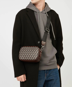À la mode personnalisé hommes sac à bandoulière de luxe Mini fermeture éclair en cuir sac de messager pour garçon poitrine côté sac avec impression personnalisée - Product Image 1