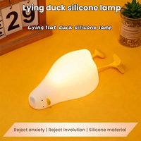 Veilleuse LED DouDou Mini en forme de canard mignon pour bébés et enfants, en silicone + ABS, rechargeable Type-C, à intensité variable et à changement de couleur