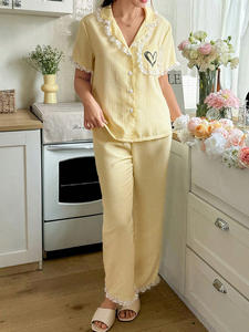 Set Pigiama Estivo da Donna in <span class=keywords><strong>Cotone</strong></span> a Quadri con Colletto a Risvolto e Bordo in Pizzo, Maniche Corte, Personalizzabile in Bambù - Product Image 3