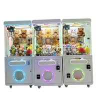 Mini Máquina de Grúa Arcade para Osos de Peluche, Juego de Garra Operado con Monedas, Tipo Casa de Juguetes, con Caja Sorpresa