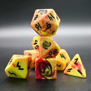 <span class=keywords><strong>Juego</strong></span> de dados Dnd personalizados de resina poliédrica con logotipo personalizado de esquina redonda D100 D4 D10 D8 D12 D20 D6 para juegos de rol - Product Image 2