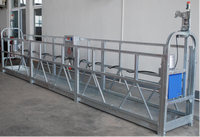 Plate-forme élévatrice auto-grimpante d'échafaudage suspendu électrique de bâtiment de construction avec la pince de parapet de mur