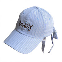 Gorra de Béisbol Deportiva con Letras Bordadas y Bloques de Color a Rayas para Ejercicio al Aire Libre, Correr, Ciclismo y Viajes