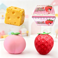 Jouets Squishy Géants en Forme de Fruits Doux et Réalistes (Pêche, Fraise, Fromage, Carotte, Banane) – Jouets Anti-Stress à Presser pour Enfants