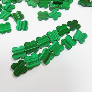 Piedra de Malaquita Verde al por Mayor, Piedra de Trébol de 13x13 mm, Gema Suelta, Malaquita Natural, Piedra de Trébol de Cuatro Hojas - Product Image 3