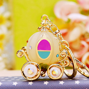 Porte-clés de haute qualité en strass de cristal, chariot de <span class=keywords><strong>Cendrillon</strong></span> et citrouille scintillante, mignon, en métal, breloque pour sacs et clés de voiture pour femmes - Product Image 5