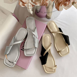 Sandales plates en cuir véritable pour femmes, style vacances d'été, tendance coréenne, antidérapantes - Product Image 6