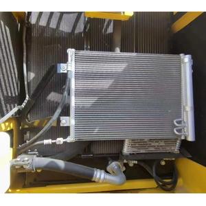 Excavadora Hidráulica Komatsu PC200 de 20 Toneladas, Usada, con Pocas Horas de Uso, Certificación CE, en Venta, Motor Komatsu - Product Image 4