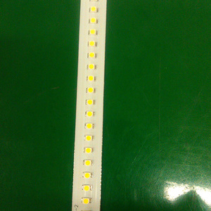 Carte de circuit imprimé SMT personnalisée en matériau FR4 avec traitement par machine de placement de composants pour la fabrication électronique - Product Image 1