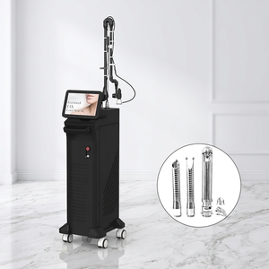Appareil laser CO2 pour le raffermissement des pores, l'élimination des cicatrices d'acné, la réduction des vergetures et le rajeunissement vaginal, avec poignée laser CO2 - Product Image 1