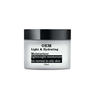 Crema Hidratante Ligera OEM - Crema Facial Ligera <span class=keywords><strong>para</strong></span> <span class=keywords><strong>Piel</strong></span> Normal a <span class=keywords><strong>Grasa</strong></span> - Product Image 1