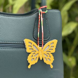Elegantes Adornos de Mariposa para Bolsos, Decoraciones Estilosas para Bolsos de Mano, Lindos Llaveros de Cuero PU con Lazo - Product Image 5