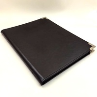 Porte-menu personnalisé A4 en similicuir noir avec pages transparentes en PVC et coins renforcés en métal pour restaurant