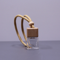 Logo personnalisable voiture suspendus parfum désodorisant bouteille de parfum 5ML à 10ML matière première Premium diffuseur couverture Styles