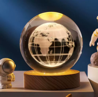 Lampe d'ambiance en cristal de verre avec boule de cristal, décoration de table créative en forme de soleil sculpté en 3D, base lumineuse