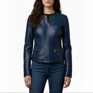 Veste de moto en cuir d'agneau bleu foncé faite à la main sur mesure pour femmes, édition minimaliste élégante tricotée - Product Image 1