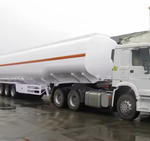 Semi-remorque citerne à eau 3 essieux 40 000L 50 000L à bon prix pour le transport d'eau en vrac - Product Image 1